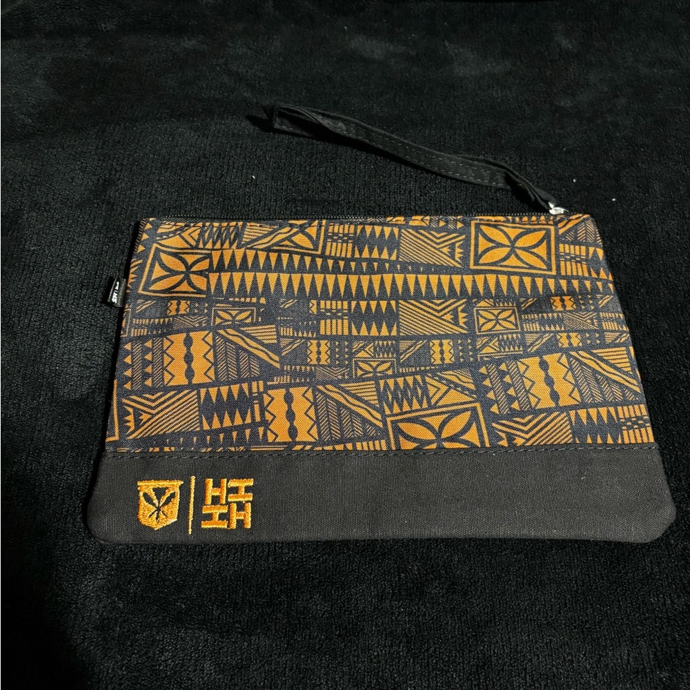 Hawaii’s Finest Wristlet Pouch